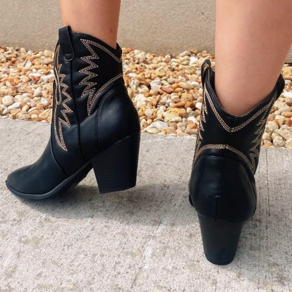 NEW Black Pointy Toe Block Heel Western Stitch Embroidery PU Leather Ankle Boots - Picture 4 of 10